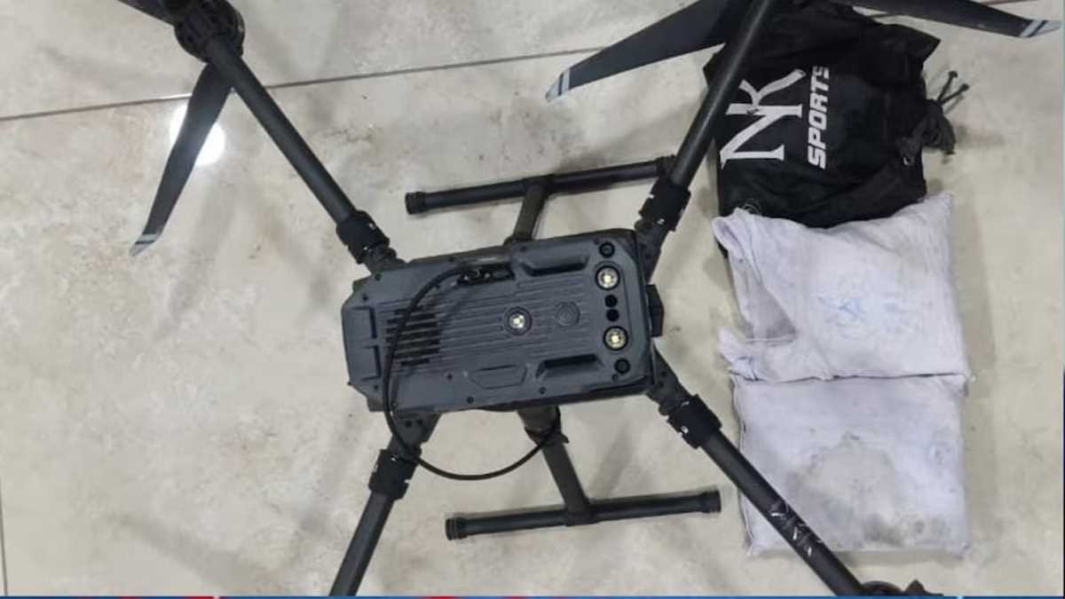 अमृतसर में पाक ड्रोन द्वारा गिराई गई नशीले पदार्थों की खेप बरामद